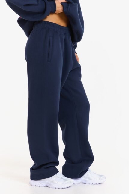 Hidden Hills Emblem Straight-Leg Sweatpants, Navy