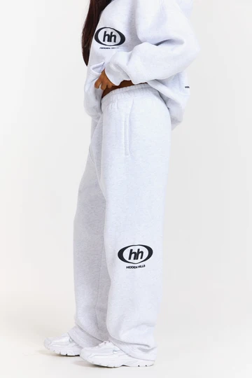 Hidden Hills Emblem Straight-Leg Sweatpants, Light Grey