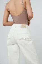 Hidden Hills Logo Stitch Jeans off White